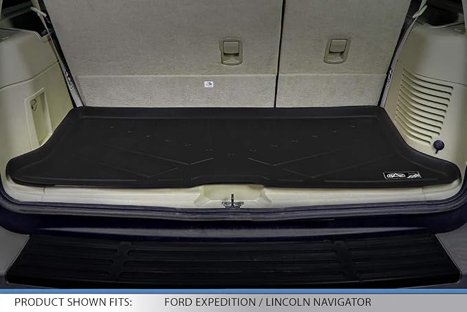SMARTLINER Floor Mats and Cargo Liner Set Compatible with 2007-2010 Ford Expedition