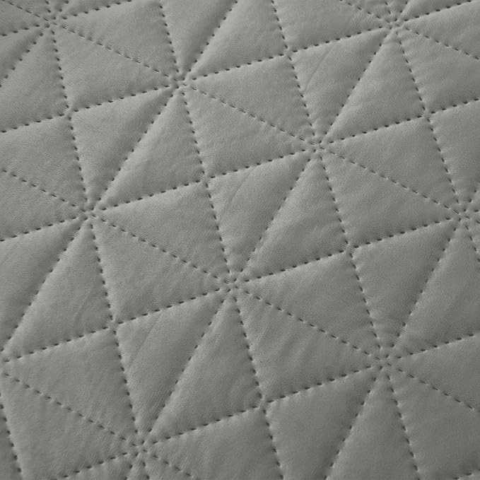 Ameritex Sofa Cover Waterproof for Seats Couch Cover for Dogs Pet Couch Cover Velvet for Chair Loveseat Sofa Machine Washable (Light Grey, 30x60 Inch)