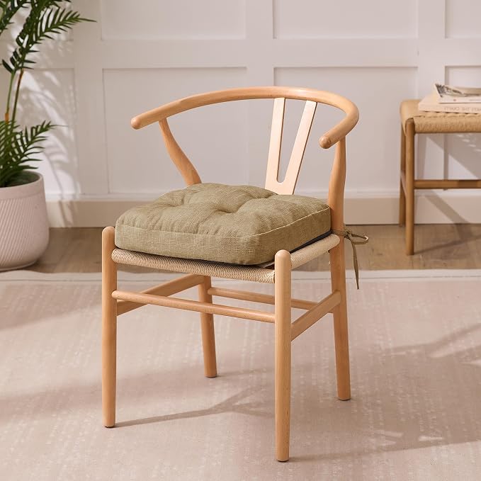 IASEAHK Chair Cushions for Dining Chairs, Dining Chair Cushions, Tufted Indoor Chair Pads with Ties & Non Slip Backing, Seat Cushions for Kitchen Chairs 16.5” x 16.5” x 3.5”, Set of 2, Khaki